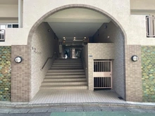 【東京都/新宿区市谷山伏町】市ヶ谷グリーンハイツ エントランス