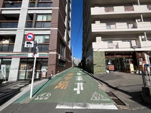 【東京都/新宿区市谷山伏町】市ヶ谷グリーンハイツ 前面道路