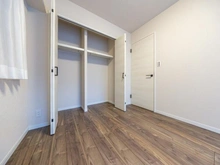 【東京都/新宿区百人町】アゼリアコート 洋室