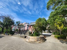 【神奈川県/横浜市旭区鶴ケ峰】グリーンビレッジ鶴ヶ峰 鶴ヶ峰公園（現地より約110m）