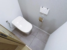 【神奈川県/横浜市鶴見区市場上町】コープ野村バードウッド鶴見 3番館 トイレ