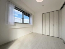 【神奈川県/川崎市宮前区有馬】鷺沼さくら公園スカイマンション 洋室