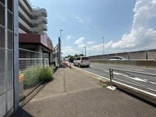 【神奈川県/横浜市戸塚区矢部町】戸塚西パーク・ホームズ 壱番館 前面道路
