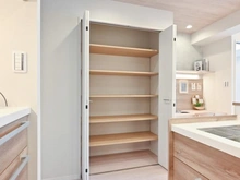 【東京都/豊島区上池袋】サンクレイドルレヴィール池袋 収納：キッチン横