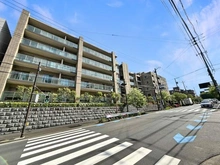 【神奈川県/川崎市宮前区犬蔵】ライオンズたまプラーザ美しの森 外観