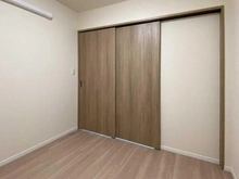 【神奈川県/川崎市宮前区犬蔵】ライオンズたまプラーザ美しの森 洋室：約4.0帖