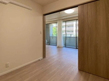 【神奈川県/川崎市宮前区犬蔵】ライオンズたまプラーザ美しの森 洋室：約4.0帖