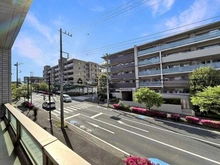 【神奈川県/川崎市宮前区犬蔵】ライオンズたまプラーザ美しの森 眺望：バルコニーから