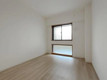 【神奈川県/横浜市泉区上飯田町】いずみ中央ガーデンハウス 洋室