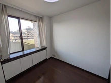 【神奈川県/横浜市泉区緑園】サン・ステージ緑園都市東の街2番館 洋室：約4.2帖