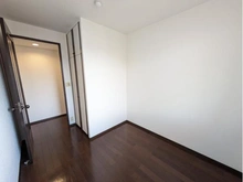 【神奈川県/横浜市泉区緑園】サン・ステージ緑園都市東の街2番館 洋室