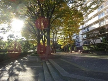 【神奈川県/横浜市旭区鶴ケ峰】横浜鶴ヶ峰ビューハイツ 敷地内：提供公園