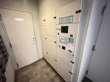 【神奈川県/横浜市南区新川町】スタジオデン横濱吉野町II 宅配BOX