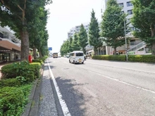 【神奈川県/横浜市戸塚区品濃町】ニューシティ東戸塚南の街 参号館 前面道路