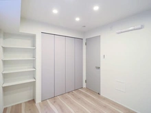 【神奈川県/横浜市旭区さちが丘】リベルテ南万騎が原 洋室：約4.9帖