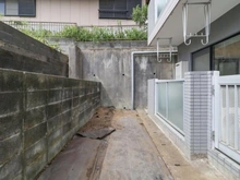 【神奈川県/横浜市旭区さちが丘】リベルテ南万騎が原 専用庭