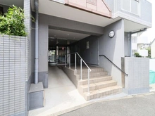 【神奈川県/横浜市旭区さちが丘】リベルテ南万騎が原 エントランス