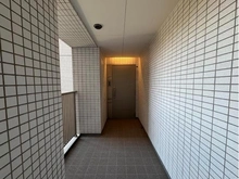 【神奈川県/横浜市泉区和泉中央南】グレーシアシティ横浜いずみ中央ステーションアリーナ ポーチ