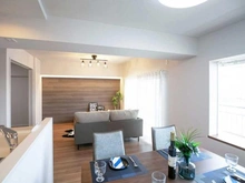 【神奈川県/横浜市鶴見区下末吉】ダイアパレス・アクティブシティ鶴見 リビング・ダイニング