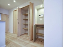 【神奈川県/川崎市多摩区堰】メゾンドール多摩川 収納：LDK部分