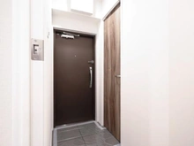 【東京都/目黒区中目黒】まんしょん中目黒 玄関