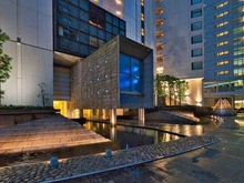 【東京都/港区港南】品川Vタワー エントランス：夜