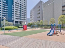 【東京都/港区港南】ワールドシティタワーズ キャピタルタワー 敷地内