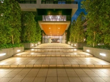 【東京都/新宿区市谷甲良町】ソアールタワー市ヶ谷の丘 アプローチ