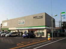 【東京都/大田区仲池上】朝日クレス・パリオ仲池上 ファミリーマート　仲池上一丁目店（現地より約210m）：テニスクラブ「東京グリーンヒルズ」併設