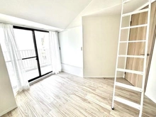 【東京都/新宿区新宿】エバーグリーンパレス新宿 洋室