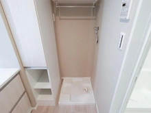 【東京都/練馬区関町北】ラ・ヴァンス武蔵関 洗面所：洗濯機置場