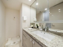 【東京都/新宿区四谷三栄町】ジオ四谷三栄町 洗面室