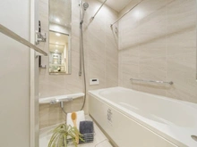 【東京都/新宿区四谷三栄町】ジオ四谷三栄町 浴室