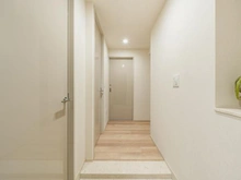 【東京都/新宿区四谷三栄町】ジオ四谷三栄町 廊下