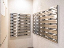 【東京都/台東区東上野】グローベルザ・スイート上野 メールBOX