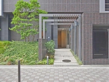 【大阪府/大阪市中央区東心斎橋】ブランズタワー・ウェリス心斎橋NORTH 敷地内