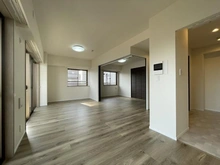 【東京都/墨田区立花】ダイアパレスアビエント亀戸 リビング・ダイニング