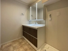 【東京都/墨田区立花】ダイアパレスアビエント亀戸 洗面室