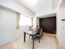 【東京都/江東区大島】プラウド大島セントラル リビング・ダイニング：約13.3帖