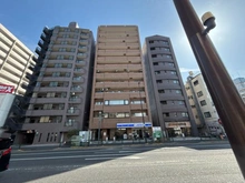 【東京都/江東区大島】ライオンズステーションプラザ大島 外観：写真中央の物件