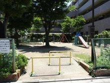 【東京都/足立区島根】日商岩井西新井マンション   区立中島根児童遊園（現地より約200m）