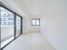 【東京都/墨田区緑】ミルーナヒルズ錦糸町 洋室：約5.4帖