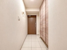 【千葉県/柏市若柴】ジオ柏の葉キャンパス 玄関