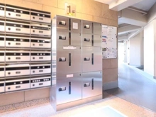 【東京都/足立区谷中】グリーンパーク第8綾瀬 宅配BOX