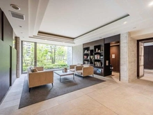 【兵庫県/尼崎市上坂部】プラウドシティ塚口マークスカイ エントランス：マークスカイ専用