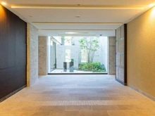 【兵庫県/尼崎市上坂部】プラウドシティ塚口マークスカイ エントランス：マークスカイ専用