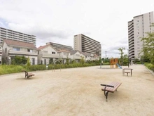 【兵庫県/尼崎市上坂部】プラウドシティ塚口マークスカイ 上坂部一丁目公園（現地より約190m）