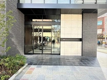 【兵庫県/尼崎市南塚口町】プラウド阪急塚口駅前 エントランス