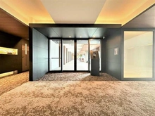 【兵庫県/尼崎市南塚口町】プラウド阪急塚口駅前 エントランス