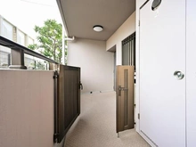 【大阪府/堺市北区長曽根町】シャリエ金岡公園 ポーチ